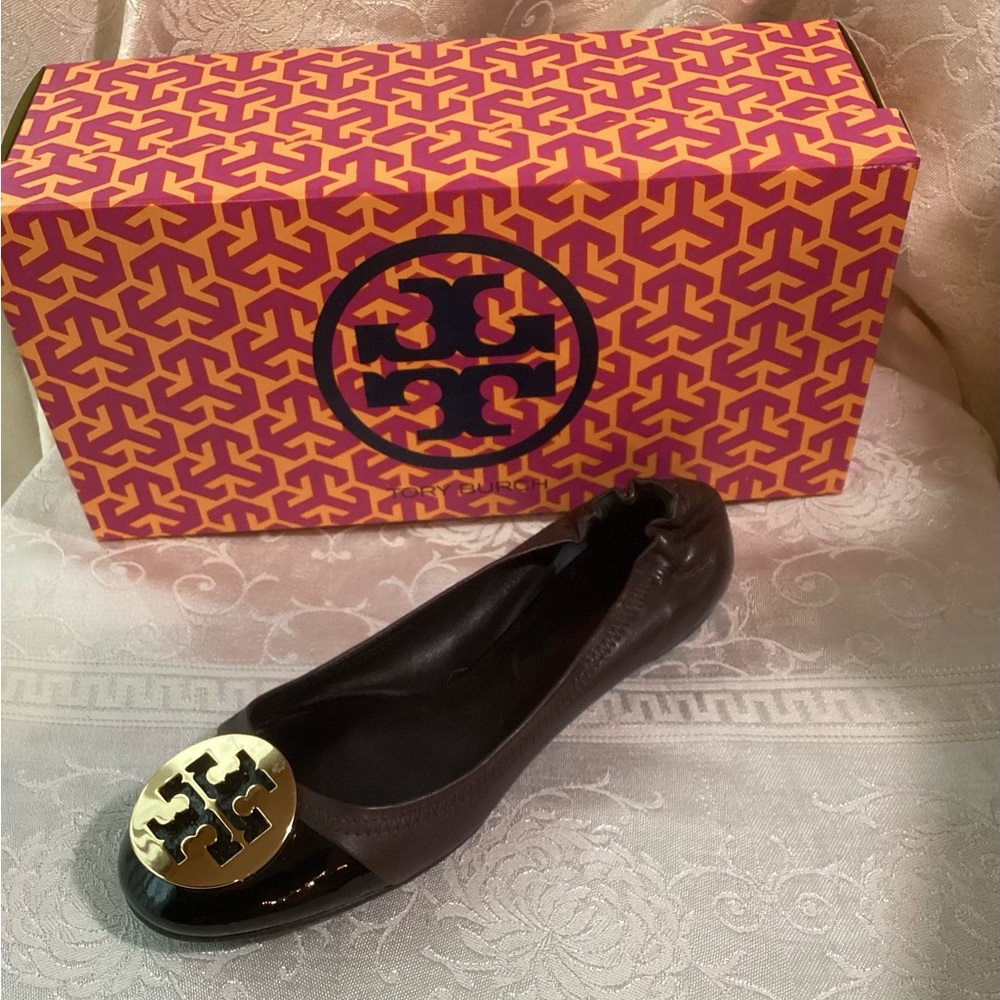 Tory Burch Serena Ballet Flats Choc Brown Leather/Black Patent Size 6.5M w Box